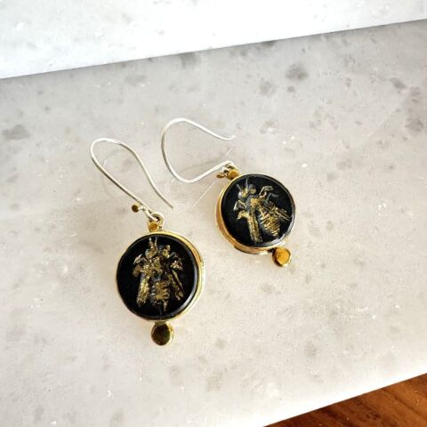 Efes’in Arısı Oniks Küpe