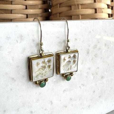 Athena’nın Işığı Sedef Küpe