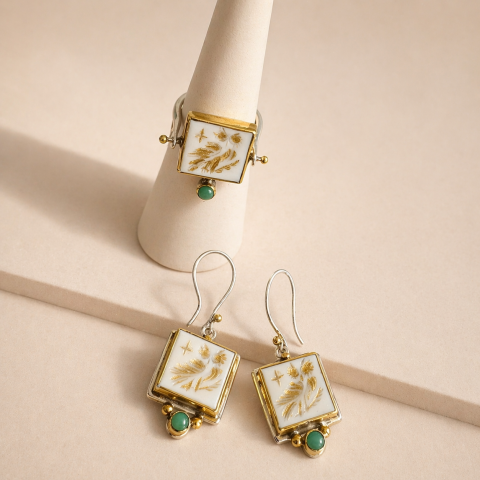 Athena's Light Mother-of-Pearl Earrings