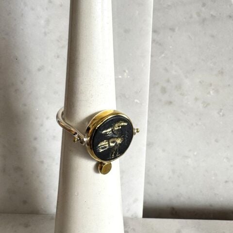 Karanlıkta Yol Bulan Yuvarlak Oniks Yüzük