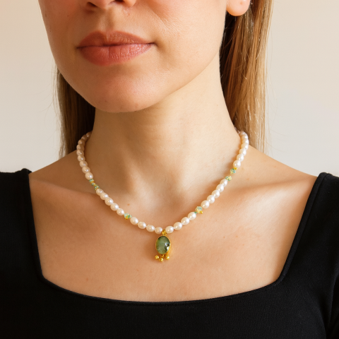 Üç Noktalı Kyanite İnci Kolye