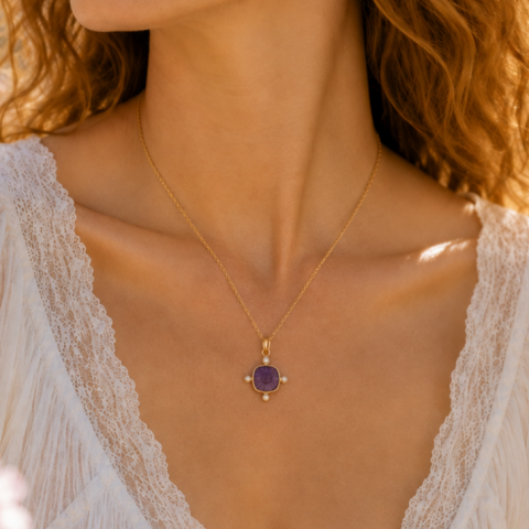 Dream in Purple Kolye